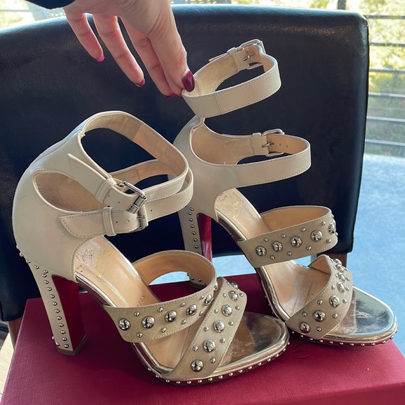 Christian Louboutin stud heel - Picture 1 of 3